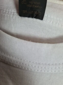 Samaipata Vintage Print Hering Tee L -Pierre Cardin Geschaft 20210325 192105 1200x1200