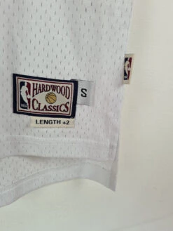 Sixers Adidas Erving Jersey S 7 Sixers Adidas Erving Jersey S -Pierre Cardin Geschaft 20210609 123014 1200x1200