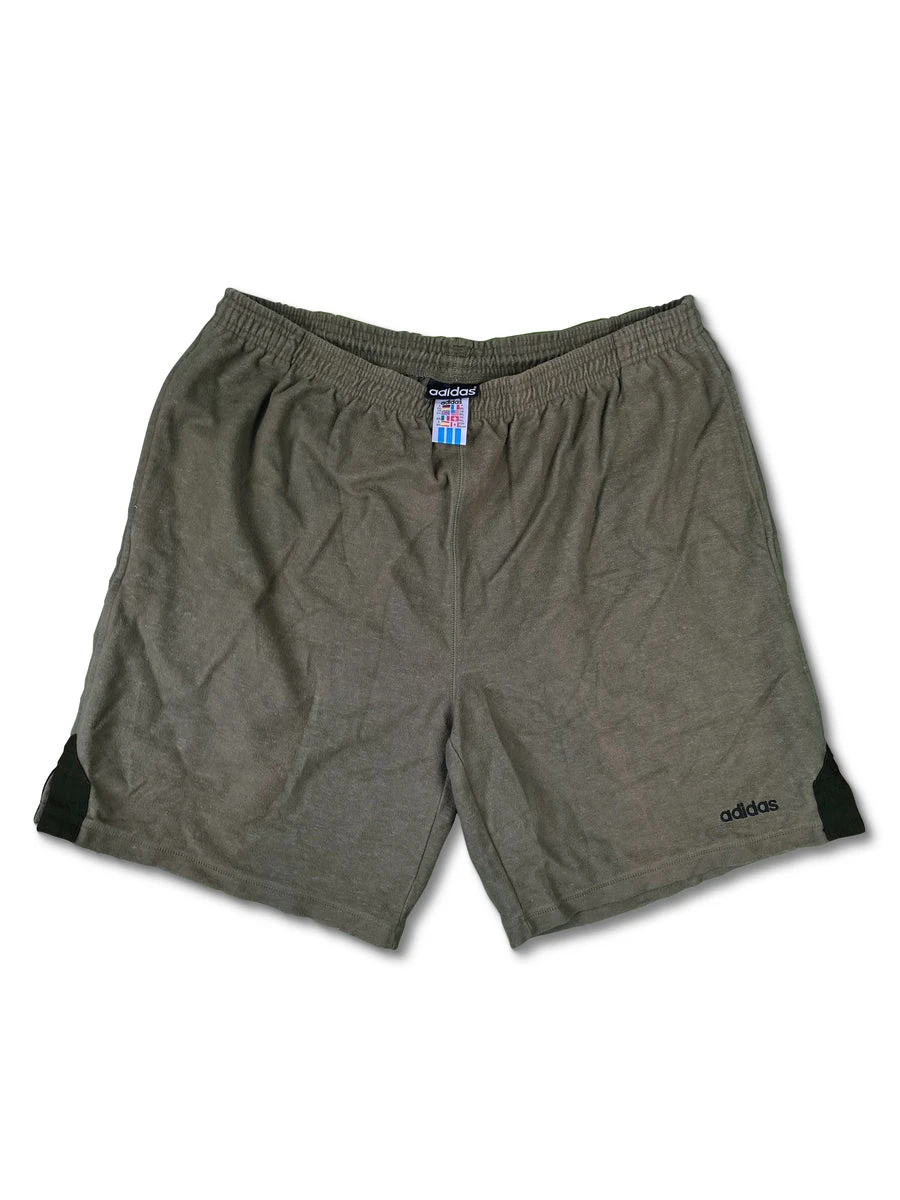 Vintage Adidas Shorts Bestickt Grün XXL 4 Vintage Adidas Shorts Bestickt Grün XXL – Bild 2