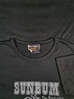 Vintage Cavalier Shirt 80s Tourist Sun Bum Barbados Single Stitched Schwarz L-XL -Pierre Cardin Geschaft 20221231 123019 1200x1200